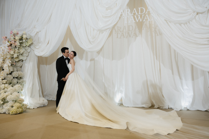 รีวิวงานแต่งธีมสีขาวออฟไวท์ สวย Glam ไม่แย่งซีนบ่าวสาว By PaR Wedding Planner - รูปที่ 26