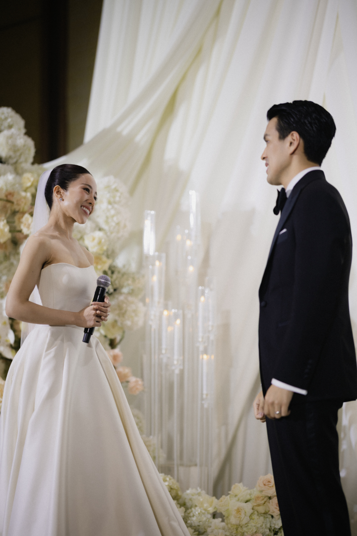 รีวิวงานแต่งธีมสีขาวออฟไวท์ สวย Glam ไม่แย่งซีนบ่าวสาว By PaR Wedding Planner - รูปที่ 29