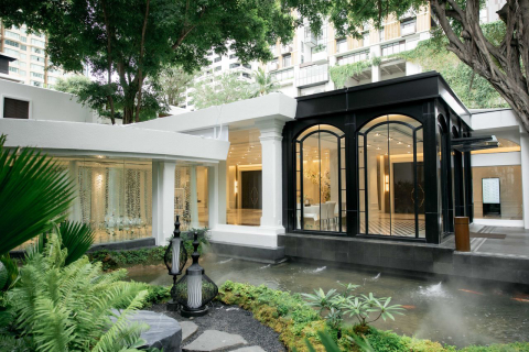 Anantara Siam Bangkok Hotel