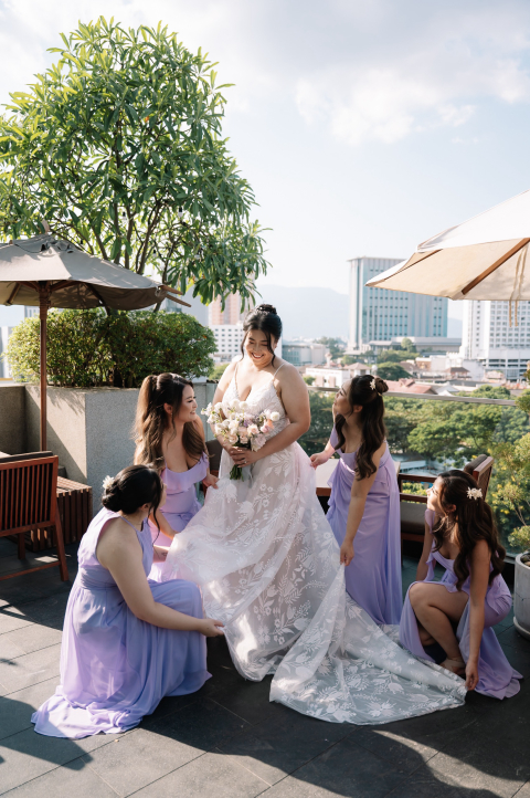 Wonders & Weddings