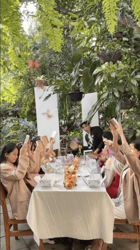 UNICARD Flying Butterfly On Wedding