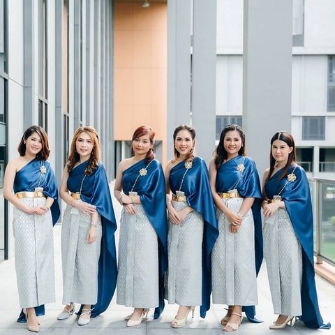 หญิงเอม ชุดไทย ชุดเพื่อนเจ้าสาว