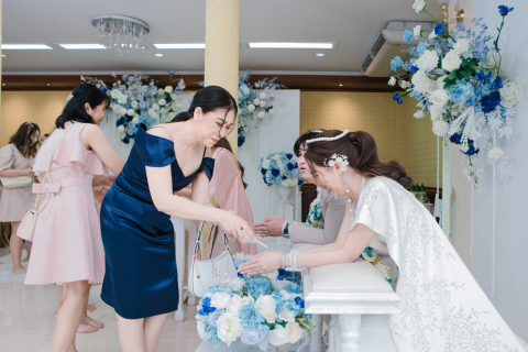 ร้อยรักมีสุข (เรือนไทย)