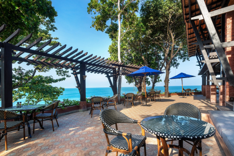 Nirvana Beach Resort and Spa (koh Lanta)