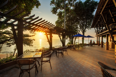 Nirvana Beach Resort and Spa (koh Lanta)